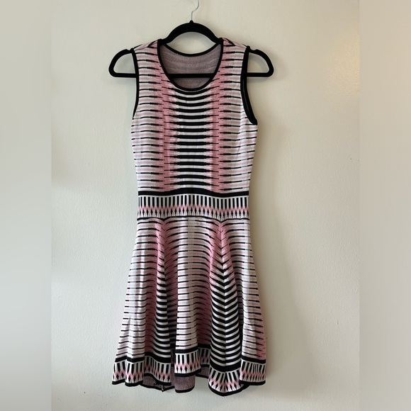REVOLVE RONNY KOBO 100% Silk Thick Knit Sleeveless Fit Flare Dress Size Small - Picture 2 of 10